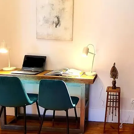 Lisbon Design Flat, Luxury, 7 People, Pool & Garden Lisbon