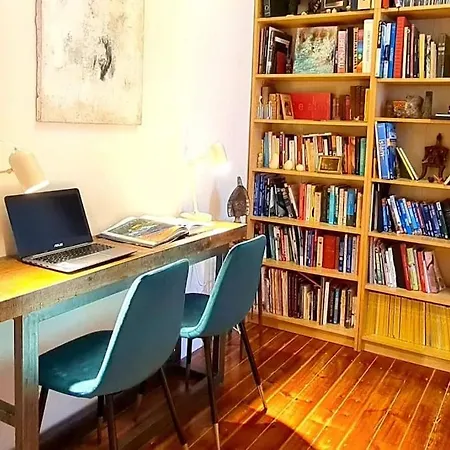 Lisbon Design Flat, Luxury, 7 People, Pool & Garden Lisbon