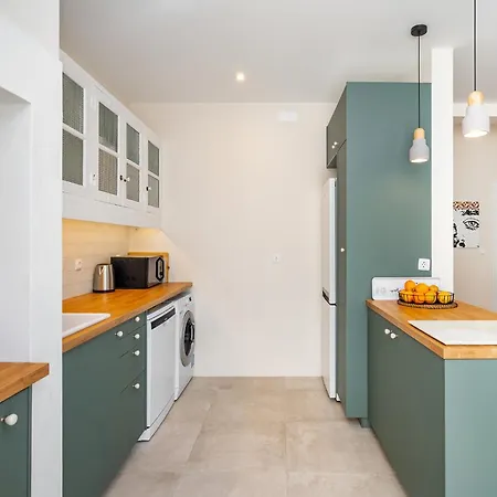 Design Flat, Luxury, 7 People, Pool Garden