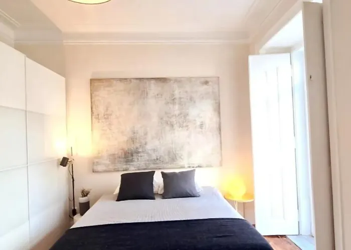 Design Flat, Luxury, 7 People, Pool Garden * Лиссабон