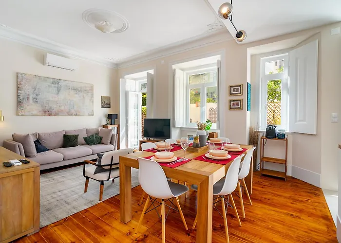 Design Flat, Luxury, 7 People, Pool Garden Лиссабон
